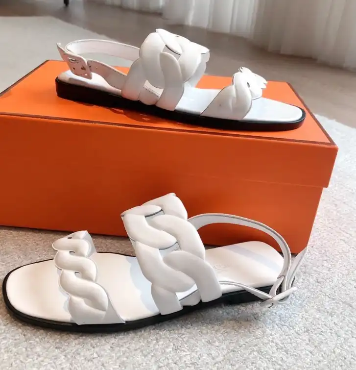 hype Hermes Sandals