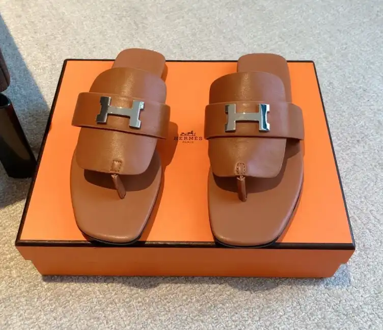 hype Hermes Slippers