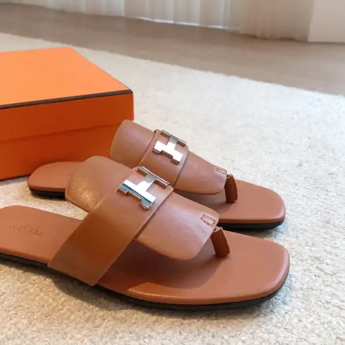 hype Hermes Slippers