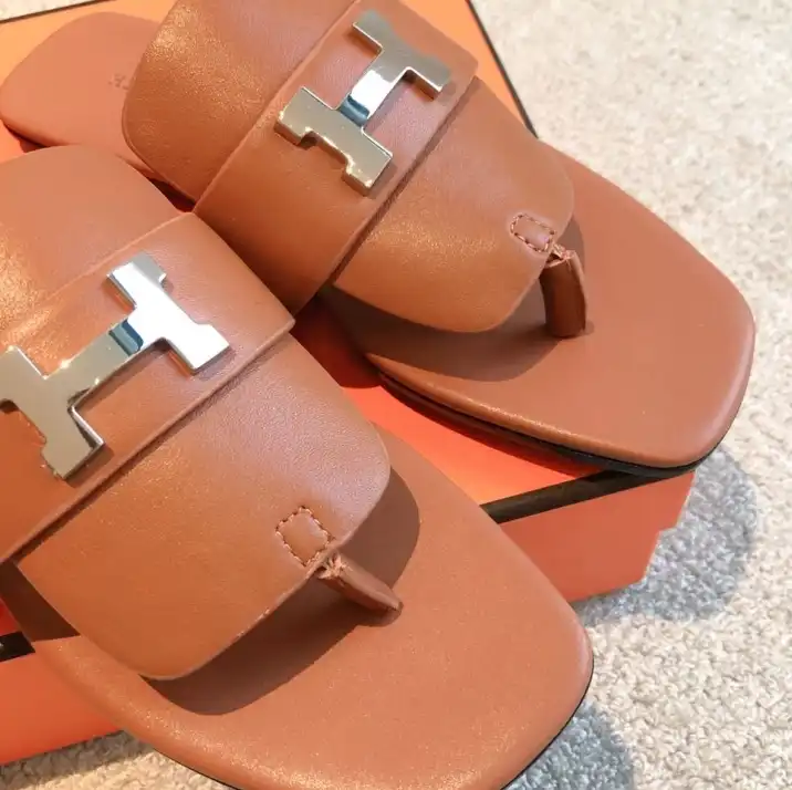 hype Hermes Slippers