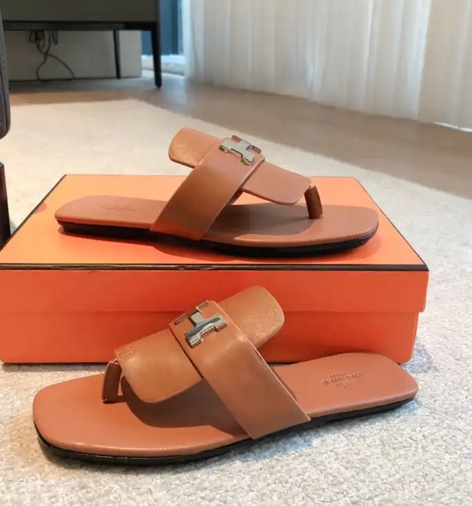 hype Hermes Slippers