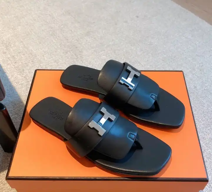 hype Hermes Slippers