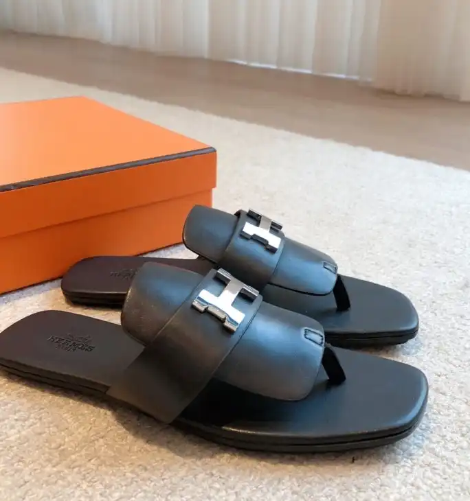 hype Hermes Slippers