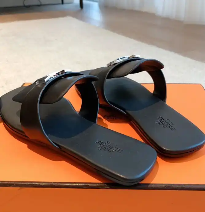 hype Hermes Slippers