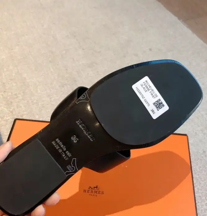 hype Hermes Slippers