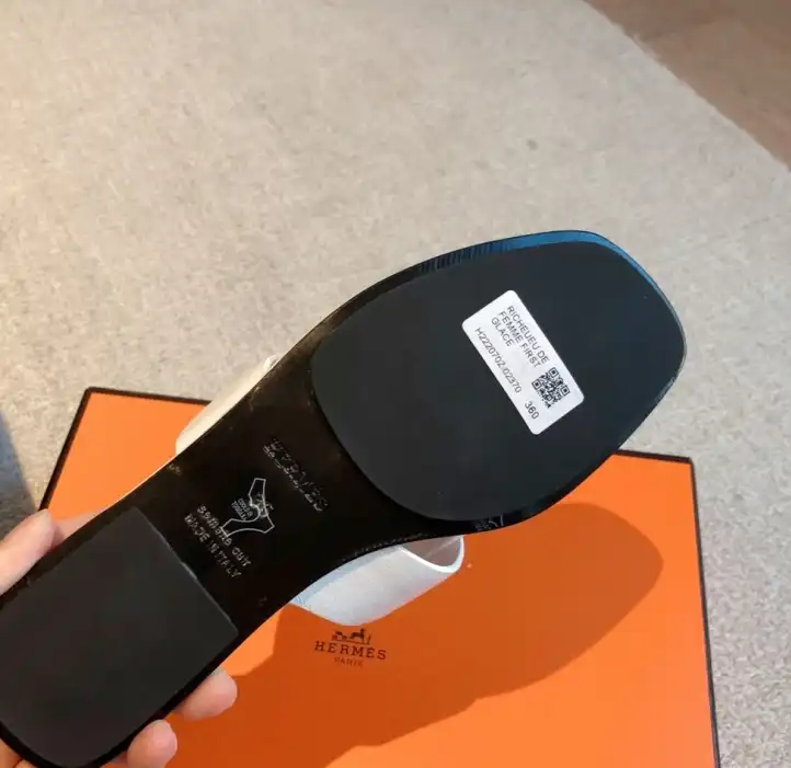 hype Hermes Slippers