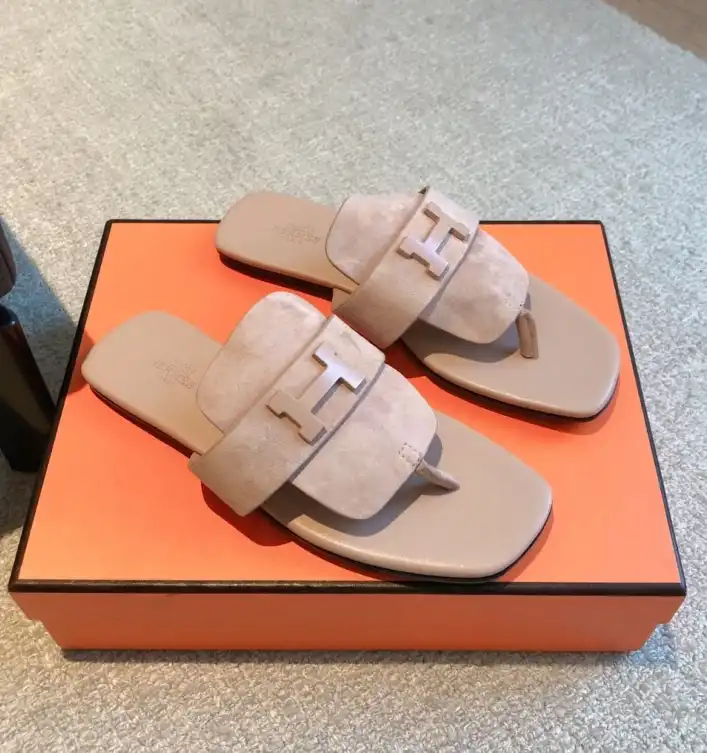 hype Hermes Slippers