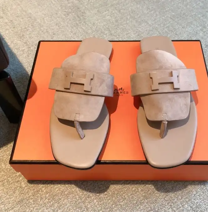 hype Hermes Slippers