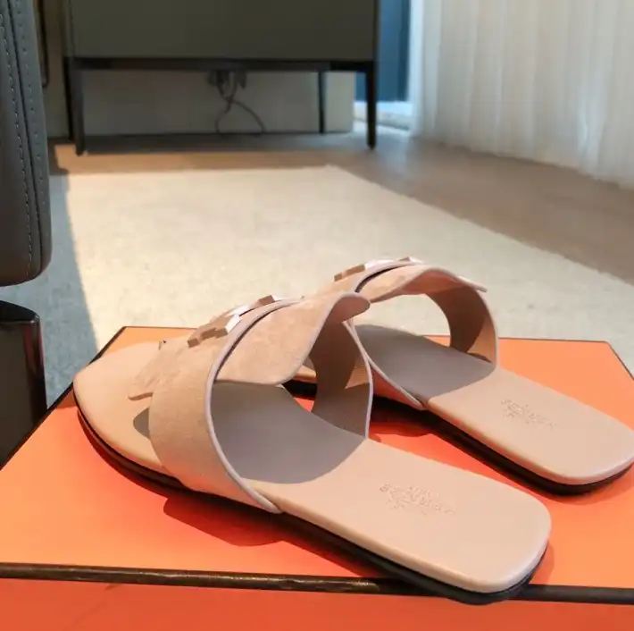 hype Hermes Slippers