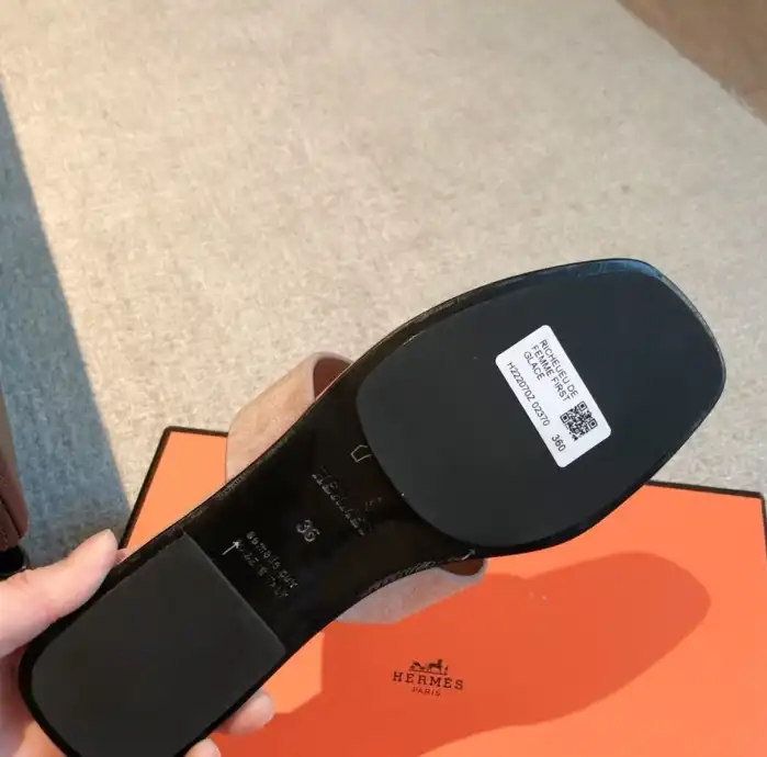 hype Hermes Slippers