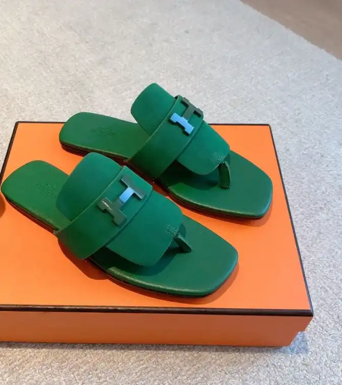 hype Hermes Slippers