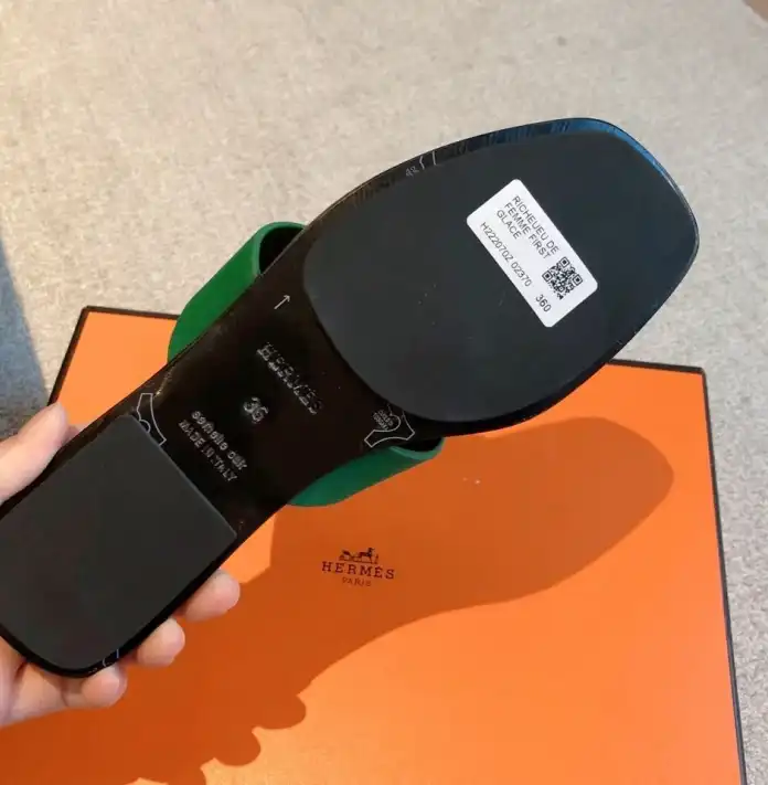 hype Hermes Slippers