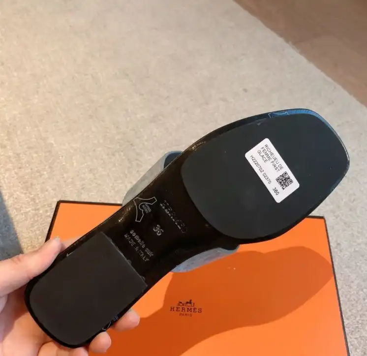 hype Hermes Slippers