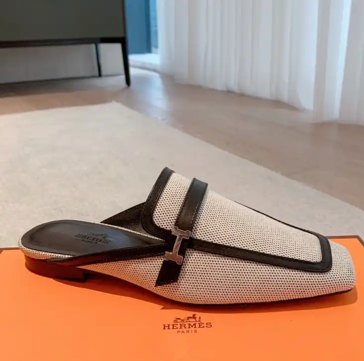 hype LV Slippers