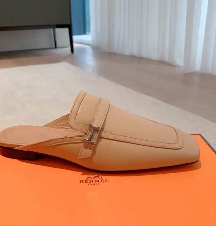 hype LV Slippers