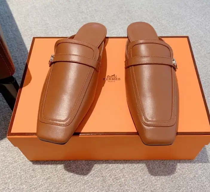 hype LV Slippers