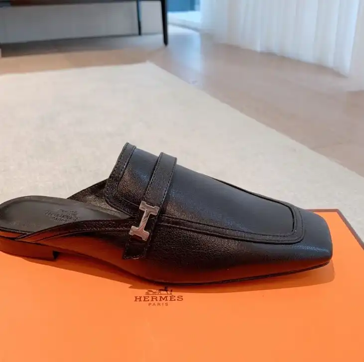 hype LV Slippers