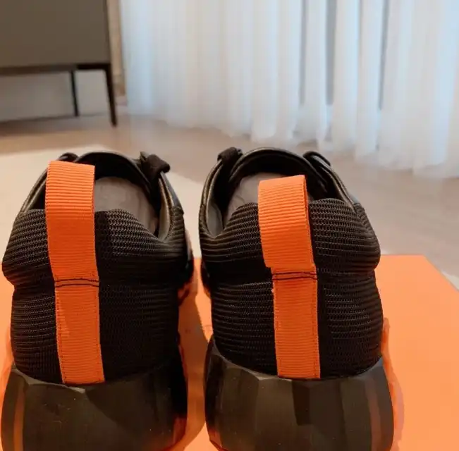 hype Hermes Casual Shoes