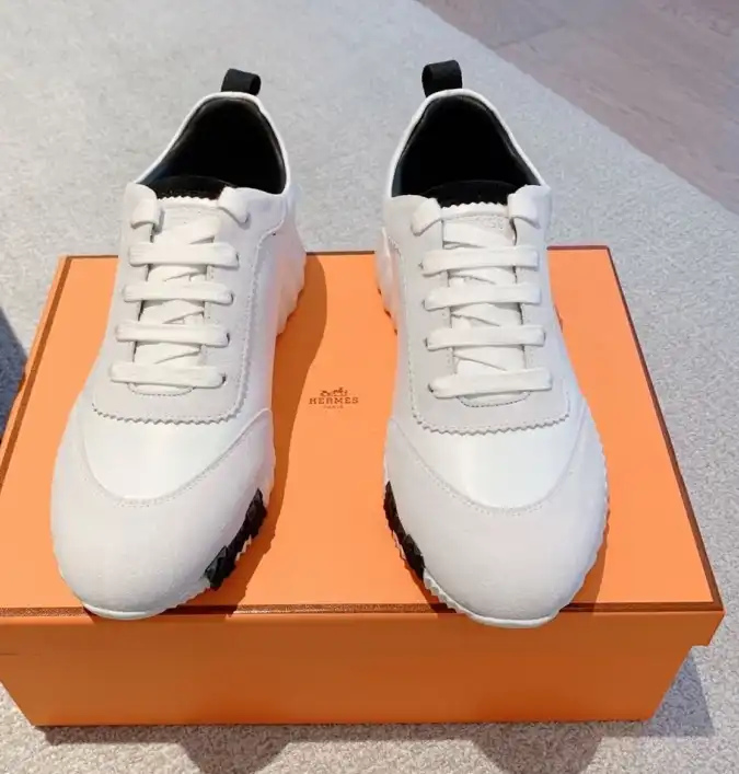 hype Hermes Casual Shoes