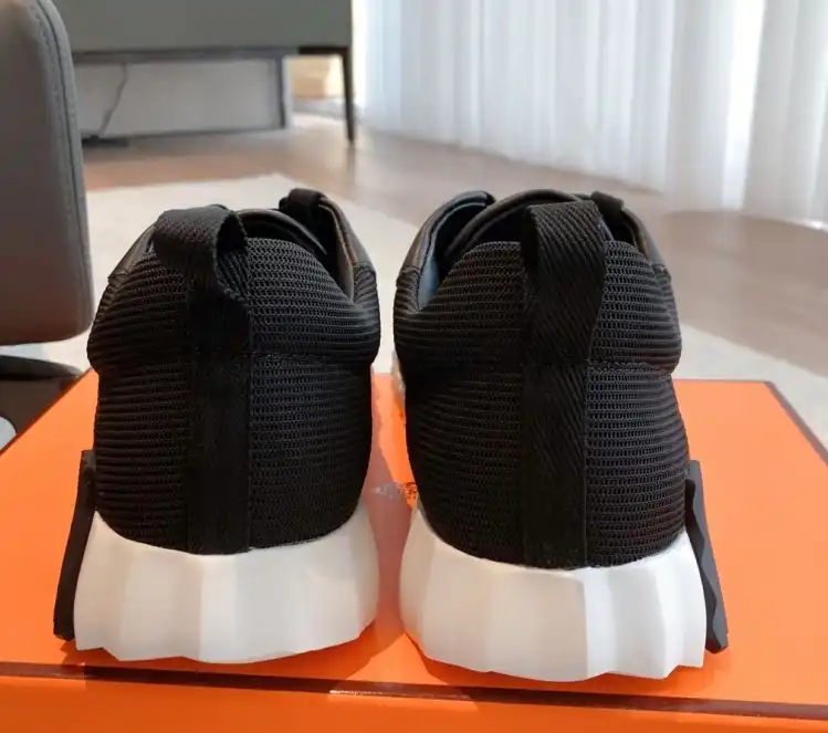 hype Hermes Casual Shoes