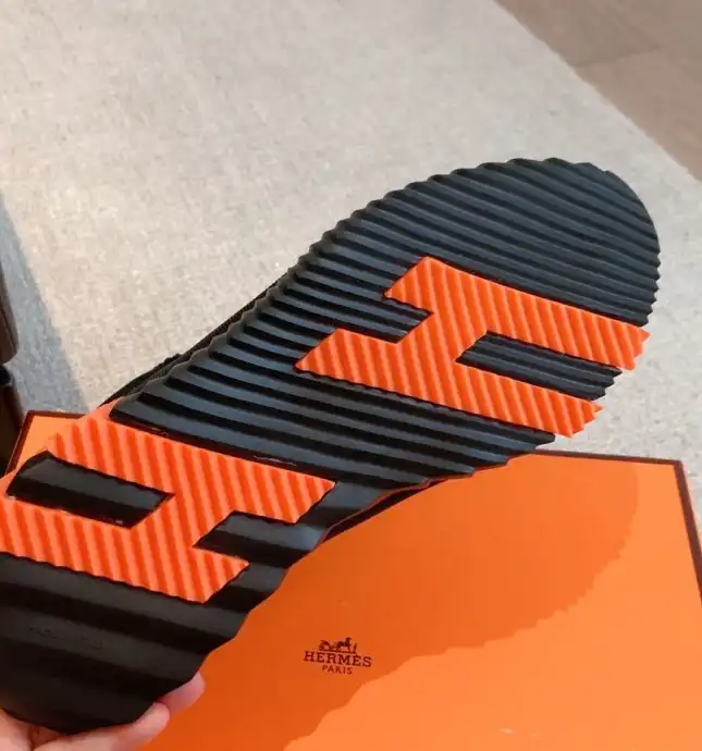 hype Hermes Casual Shoes