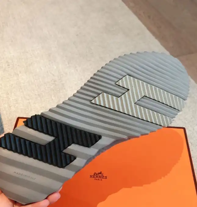 hype Hermes Casual Shoes