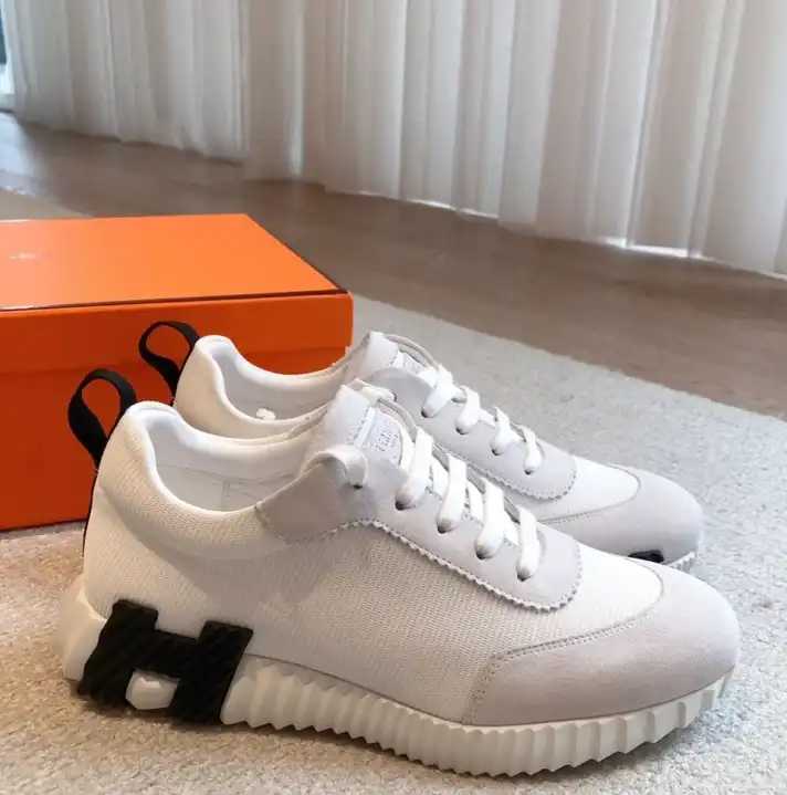 hype Hermes Casual Shoes