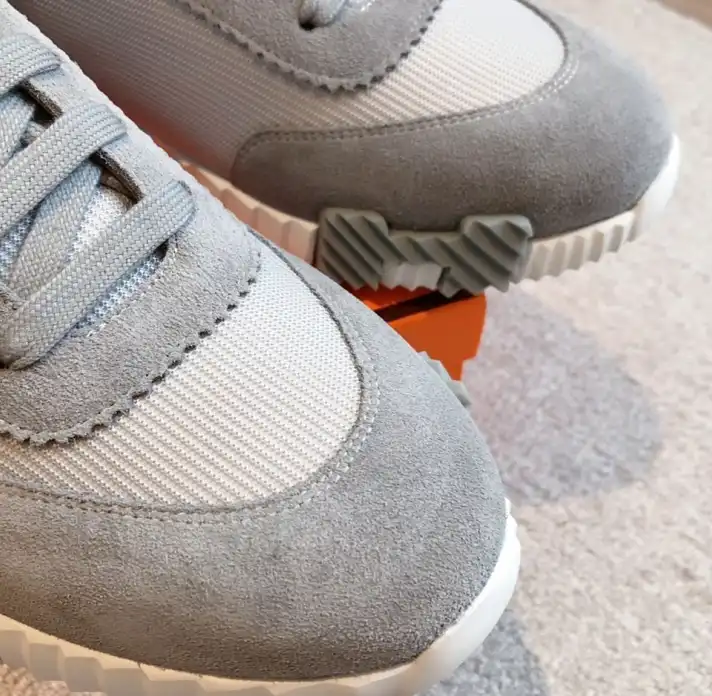 hype Hermes Casual Shoes