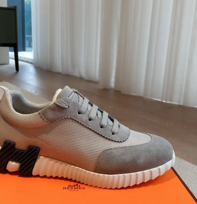 hype Hermes Casual Shoes