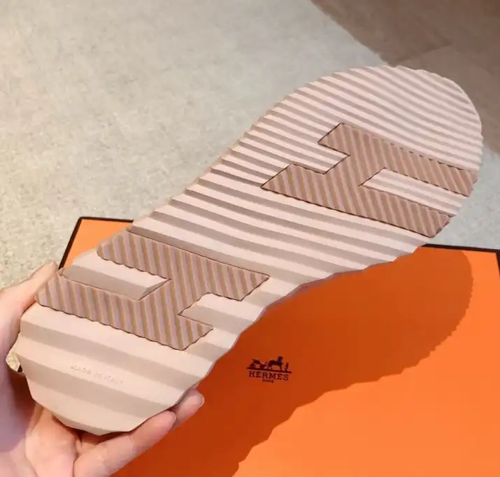 hype Hermes Casual Shoes