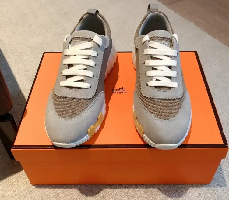 hype Hermes Casual Shoes