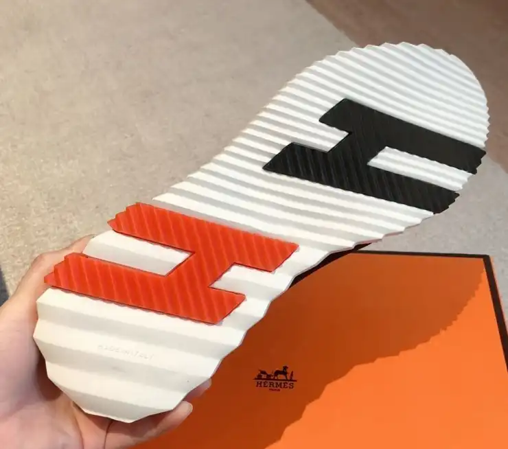 hype Hermes Casual Shoes