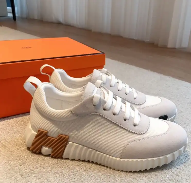 hype Hermes Casual Shoes