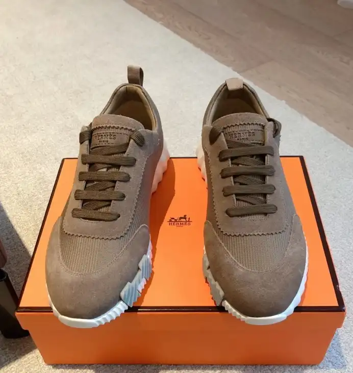 hype Hermes Casual Shoes