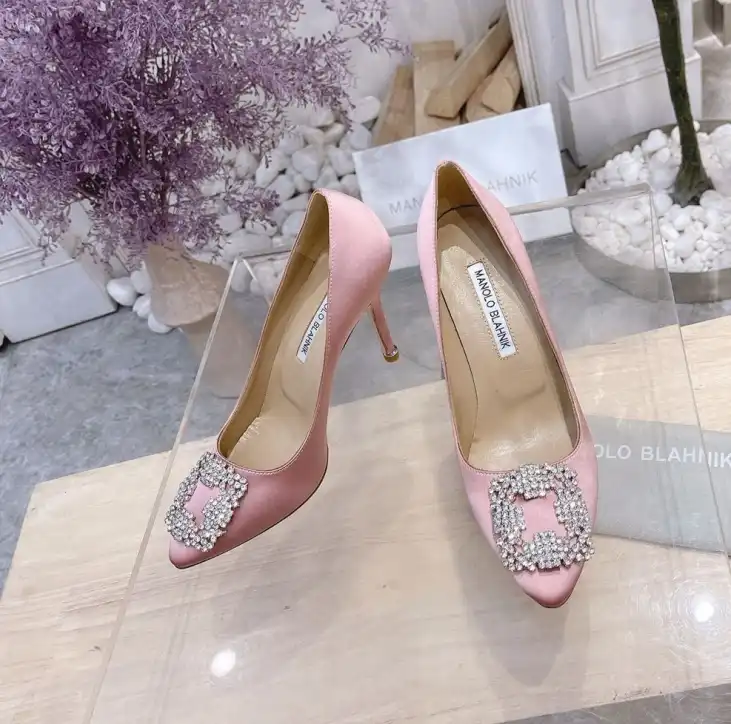 hype Manolo Blahnik High Heels