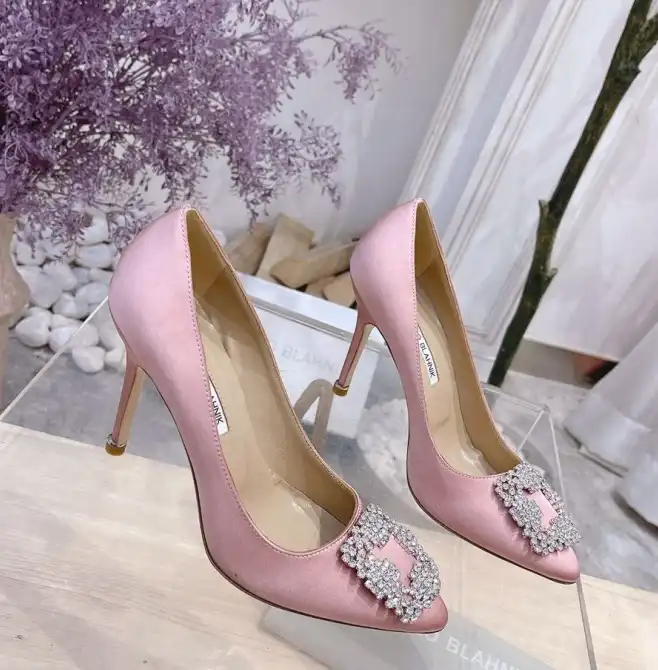 hype Manolo Blahnik High Heels