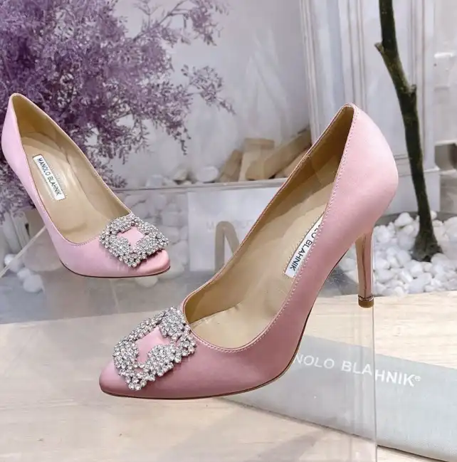 hype Manolo Blahnik High Heels