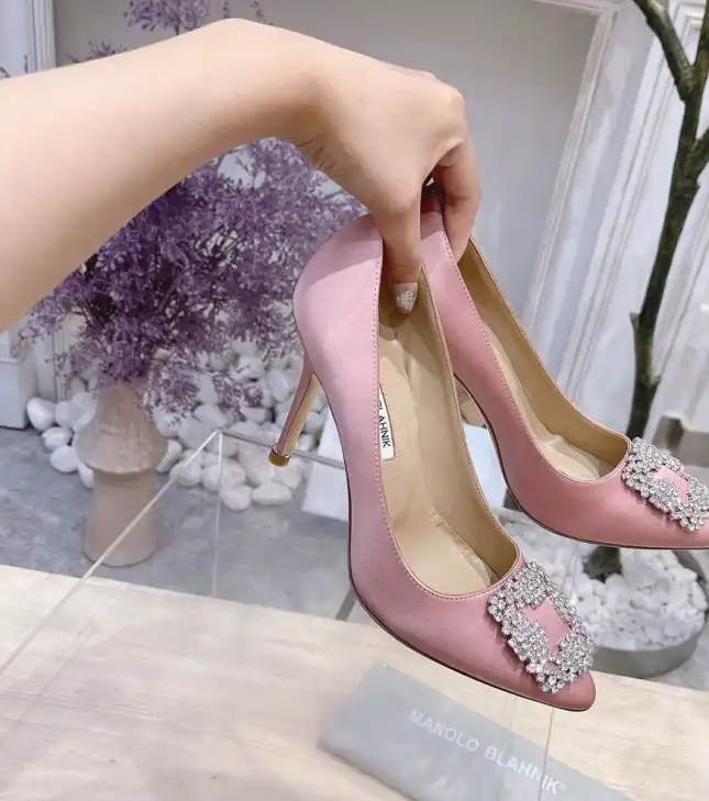 hype Manolo Blahnik High Heels