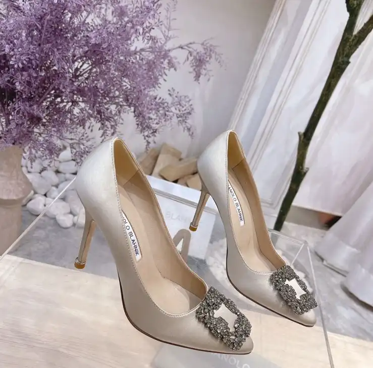 hype Manolo Blahnik High Heels