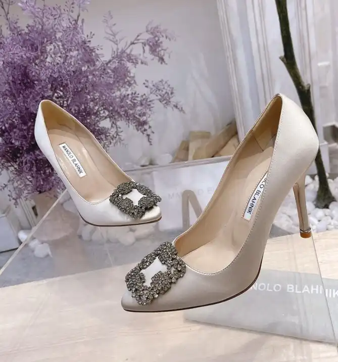 hype Manolo Blahnik High Heels