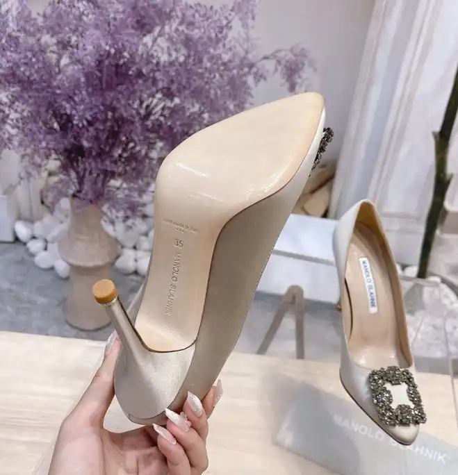 hype Manolo Blahnik High Heels