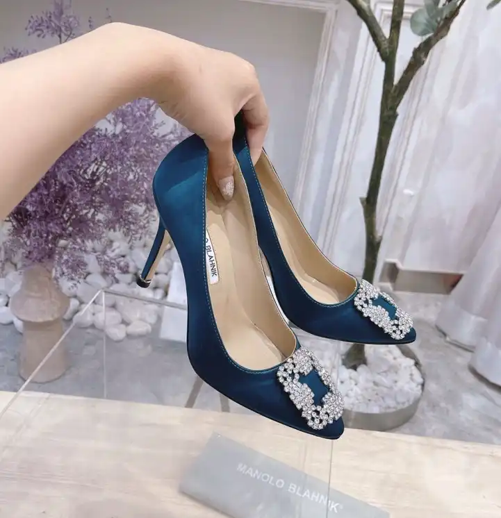 hype Manolo Blahnik High Heels