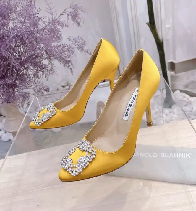 hype Manolo Blahnik High Heels