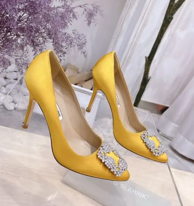 hype Manolo Blahnik High Heels