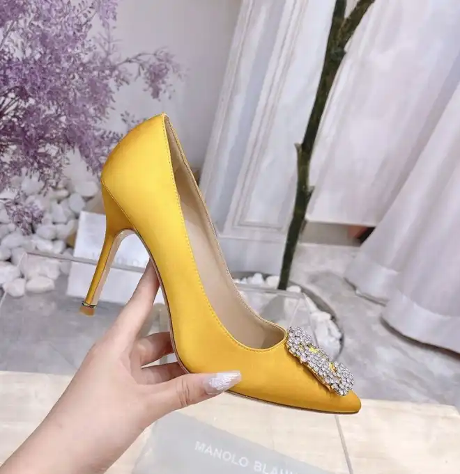 hype Manolo Blahnik High Heels