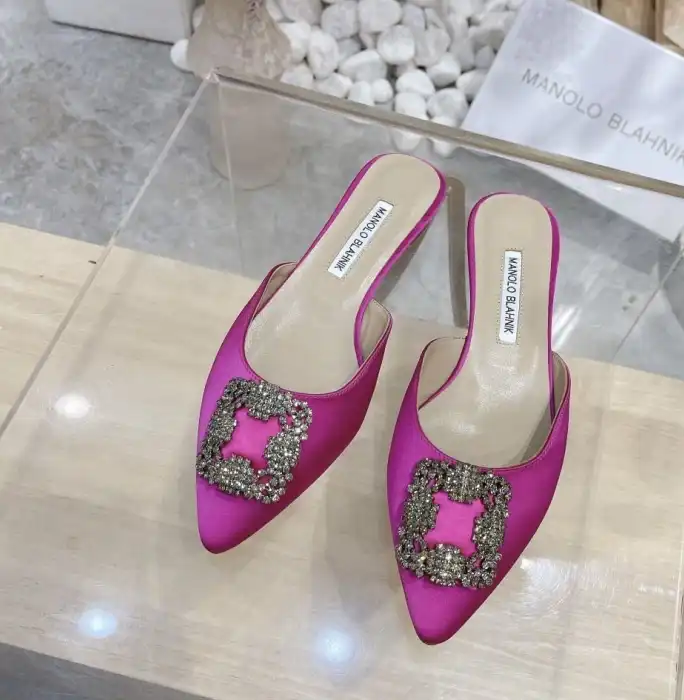 hype Manolo Blahnik High Heels