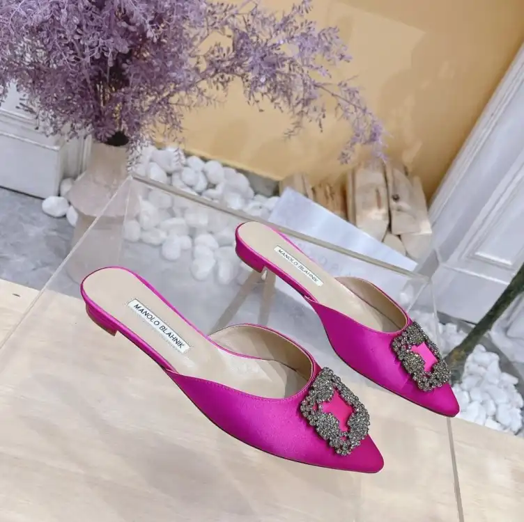 hype Manolo Blahnik High Heels