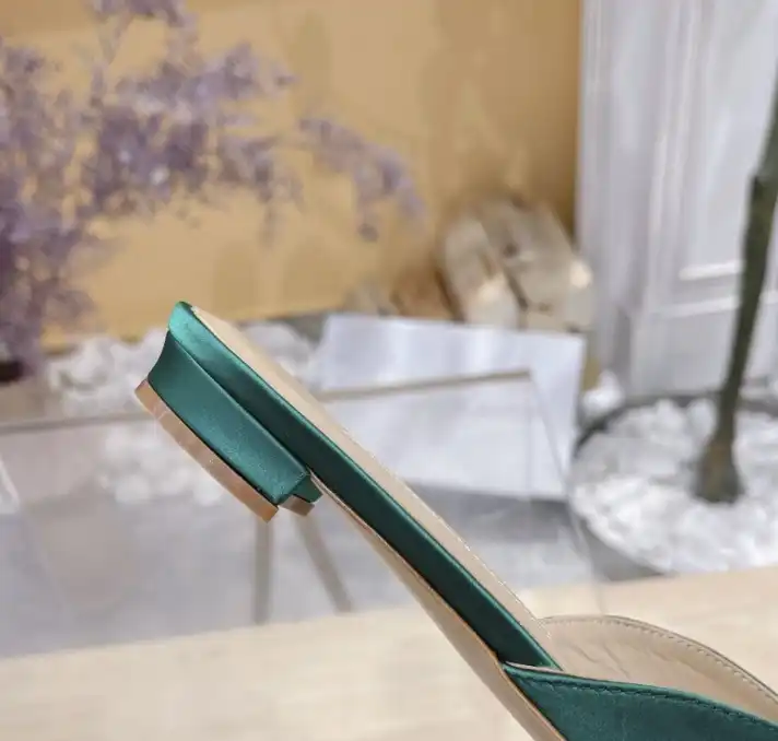 hype Manolo Blahnik High Heels