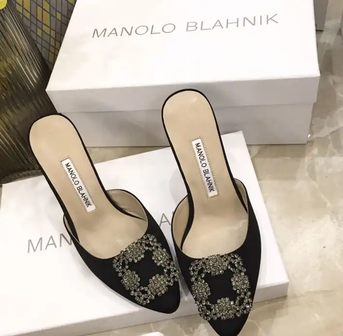 hype Manolo Blahnik High Heels