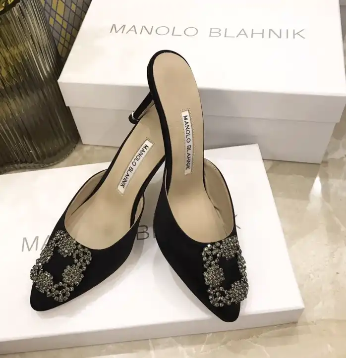 hype Manolo Blahnik High Heels